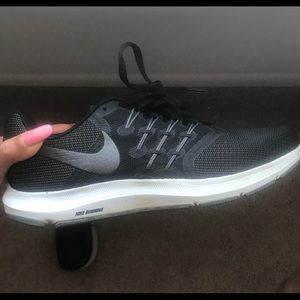 NIKE FLEX RUNNING SHOE